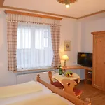 Gaestehaus Maria 3*