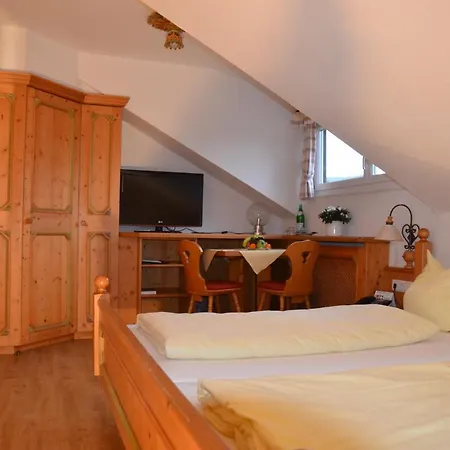 Pensjonat Gaestehaus Maria 3*