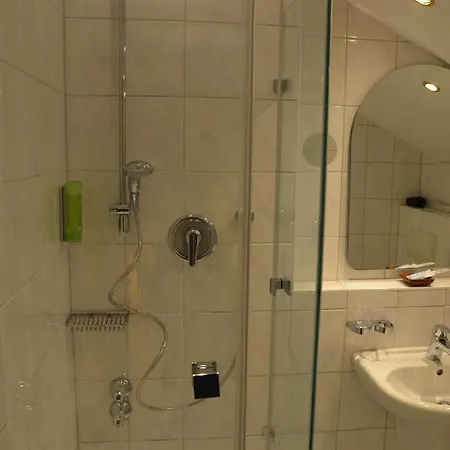 Pensjonat Gaestehaus Maria 3*