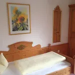 Gaestehaus Maria Γκάρμις-Παρτενκίρχεν