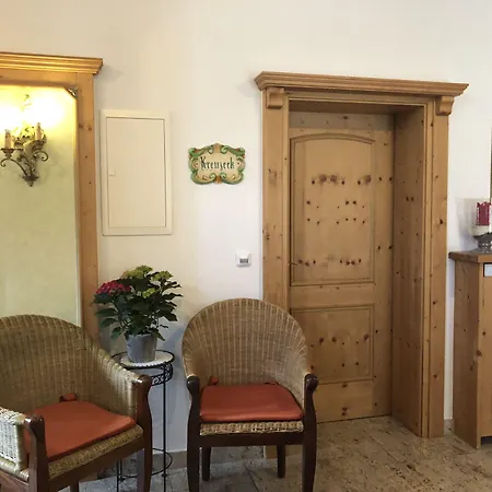 Gaestehaus Maria Гостьовий будинок Гарміш-Партенкірхен