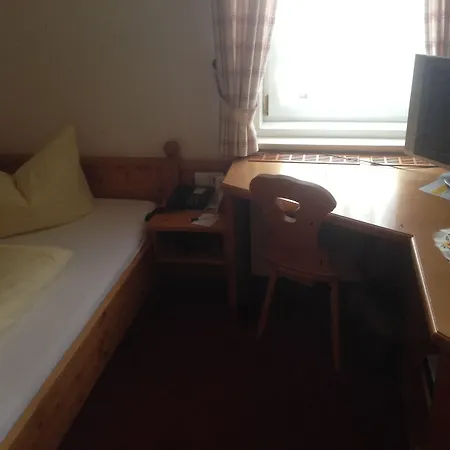 Guest house Gastehaus Maria 3*