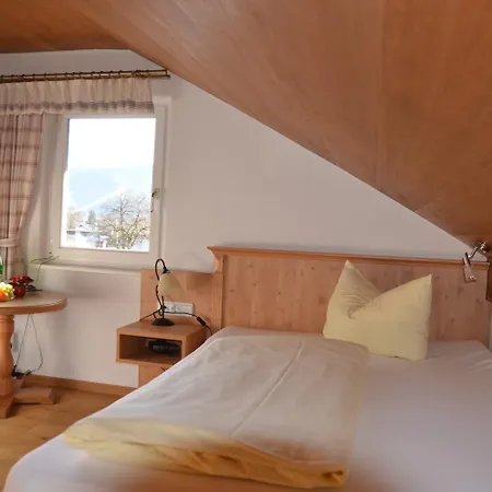 Gastehaus Maria Guest house 3*