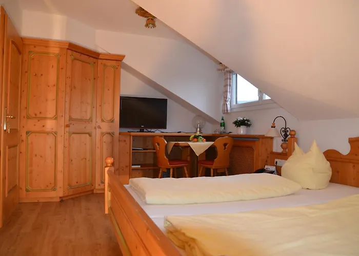 Pensión Gaestehaus Maria 3*